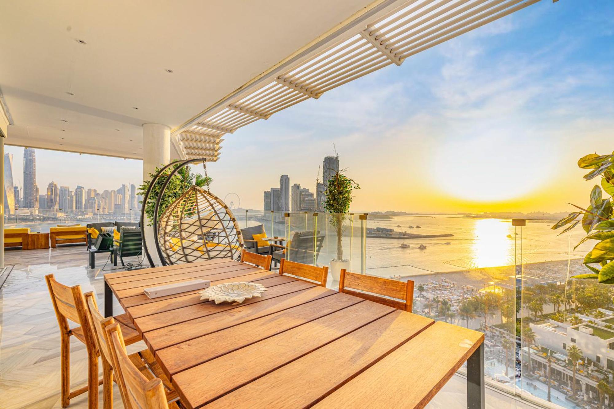 Апартаменти Five Palm Jumeirah 2br Luxury Penthouse , Full Marina View With Private Pool Дубай