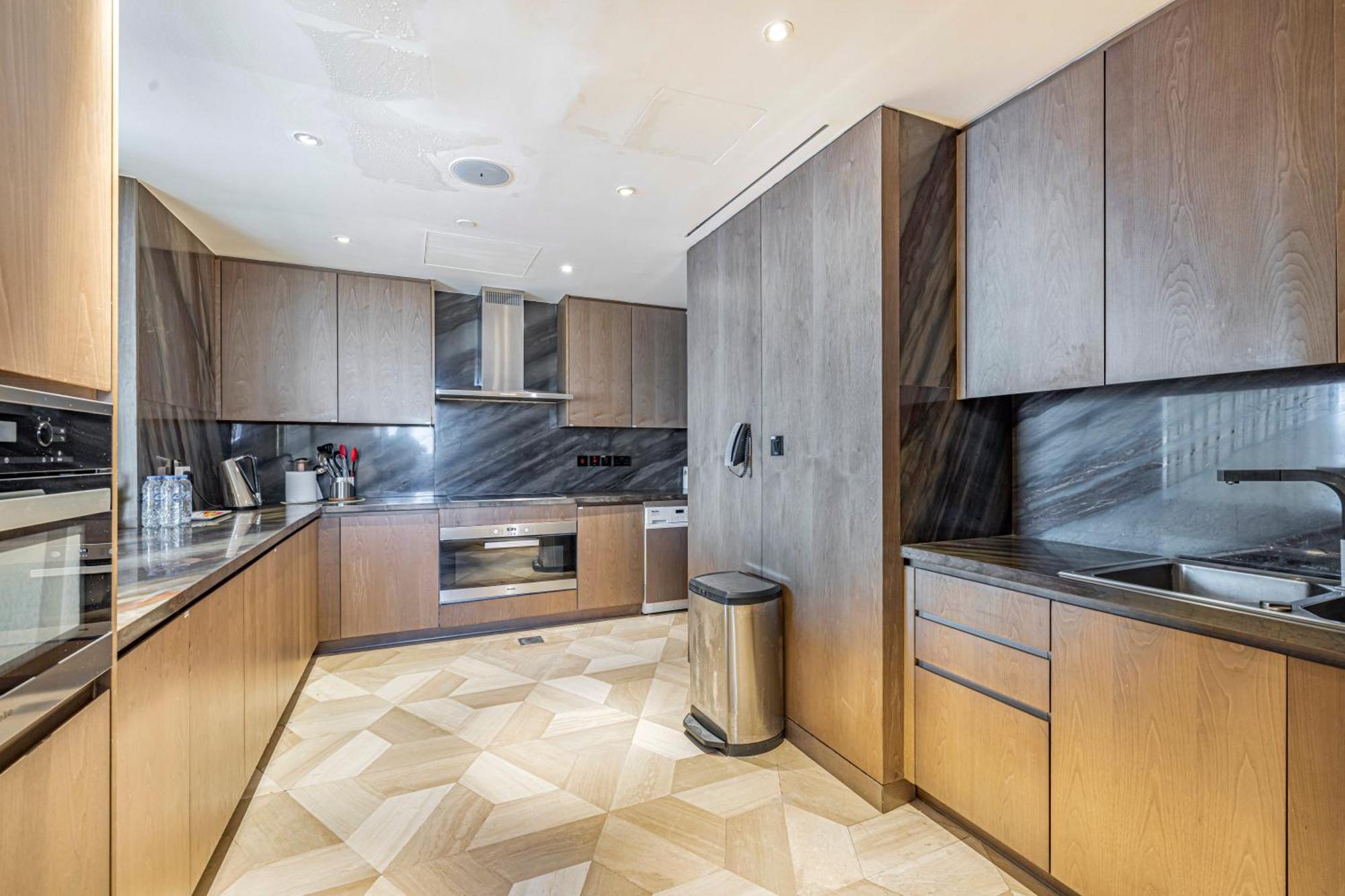 Five Palm Jumeirah 2br Luxury Penthouse , Full Marina View With Private Pool Апартаменти